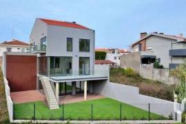 Casa / Villa T4 em Anta e Guetim de 275 m²