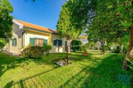 Casa / Villa T4 em Marinha Grande de 312,00 m²