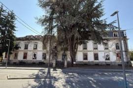 Solar T40 em Vidago (Vidago, Arcossó, Selhariz E Vilarinho Das Paranheiras) de 2335,00 m²