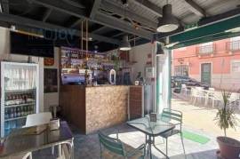 Restaurant with Two Floors and Terrace in Campo de Ourique