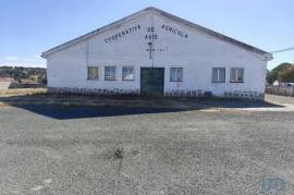 Loja / Estabelecimento Comercial em Avis de 579,00 m²
