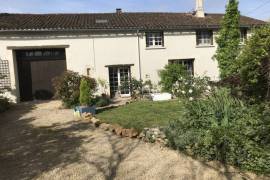 Pretty 4 Bedroomed Cottage Near Civray - €138700