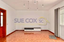 4 Bedroom Bungalow For Sale