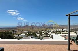 5 Bedroom Villa For Sale