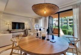 4 Bedrooms - Townhouse - For Sale