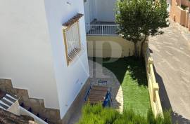 3 Bedrooms - Villa - For Sale