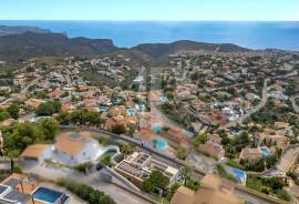 4 Bedrooms - Villa - For Sale