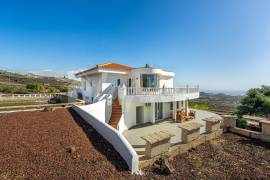 5 Bedroom Villa For Sale In San Miguel LP5200