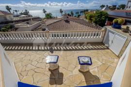 Villa in Parque La Duquesa Complex For Sale In Bahia Del Duque LP33635