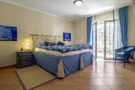 Villa in Parque La Duquesa Complex For Sale In Bahia Del Duque LP33635