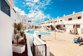 2 Bedroom Apartment In Port Royale Complex For Sale In Los Cristianos LP23895