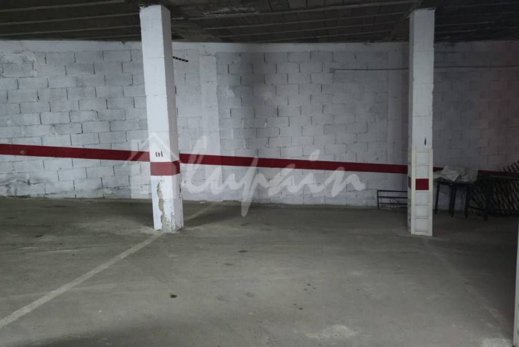 Parking Space For Sale In San Eugenio LP9472