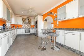 3 Bedroom Villa For Sale In Callao Salvaje LP33633