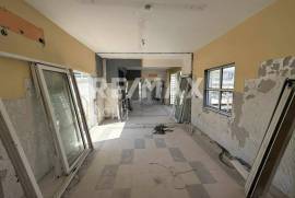 Building 458 sq.m for sale
