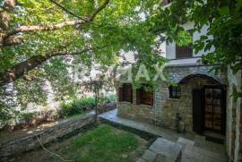 Maisonette 363 sq.m for sale