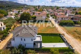 Maisonette 267 sq.m for sale