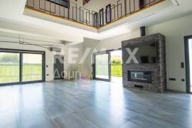 Maisonette 267 sq.m for sale