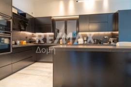 Maisonette 267 sq.m for sale
