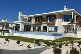 House (Detached) in Sea Caves Pegeia, Paphos for Sale
