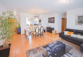 3 Bedroom Apartment - Funchal (Rental)