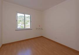 Apartment with Pool and Sea View - T2 in Caniço