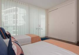 Furnished Apartment - 4 Bedroom in Plaza Madeira - Funchal