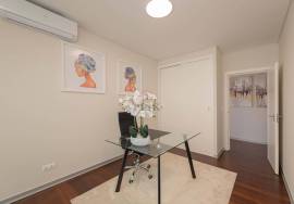 Furnished Apartment - 4 Bedroom in Plaza Madeira - Funchal