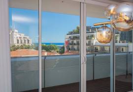Furnished Apartment - 4 Bedroom in Plaza Madeira - Funchal