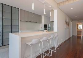 Furnished Apartment - 4 Bedroom in Plaza Madeira - Funchal