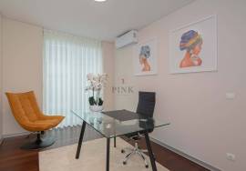 Furnished Apartment - 4 Bedroom in Plaza Madeira - Funchal