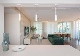Furnished Apartment - 4 Bedroom in Plaza Madeira - Funchal