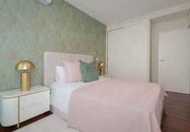 Furnished Apartment - 4 Bedroom in Plaza Madeira - Funchal