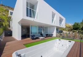 3 Bedroom Furnished Villa with Sea Views and Pool | Ajuda - Funchal