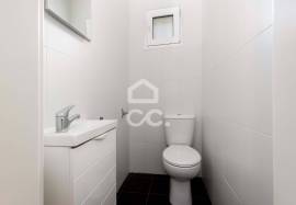 Fully Renovated 4-Bedroom Detached House with Patio for Rent | Historic Centre of Évora