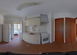 Opportunity in the heart of Armação de Pêra, 2 Steps from the Beach!