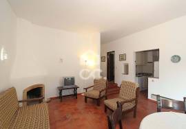 3 Bedroom Apartment in Sra. da Rocha with Potential – Ground Floor with Terrace and Swimming Pools