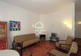 3 Bedroom Apartment in Sra. da Rocha with Potential – Ground Floor with Terrace and Swimming Pools