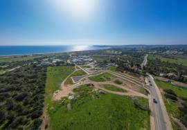 One-of-a-Kind Building Plot Located in Meia Praia with Breathtaking Sea Views