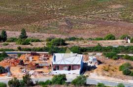 Luxury detached villa modern architecture T3+1 in Mexilhoeira Grande Luxury detached villa modern architecture T3+1 in Mexilhoeira Grande