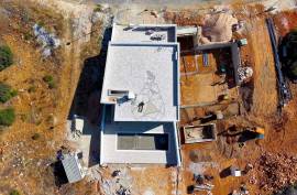 Luxury detached villa modern architecture T3+1 in Mexilhoeira Grande Luxury detached villa modern architecture T3+1 in Mexilhoeira Grande