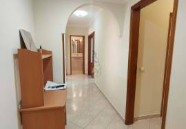 2-bedroom apartment for annual rent in Armação de Pêra Beach 2-bedroom apartment for annual rent in Armação de Pêra Beach