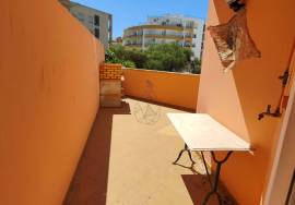 2-bedroom apartment for annual rent in Armação de Pêra Beach 2-bedroom apartment for annual rent in Armação de Pêra Beach