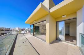 New 3 bedroom apartment in gated community with swimming pool and garage in Alvor New 3 bedroom apartment in gated community with swimming pool and garage in Alvor