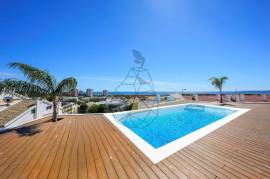 New 2 bedroom apartment in gated community with pool and garage in Alvor New 2 bedroom apartment in gated community with pool and garage in Alvor