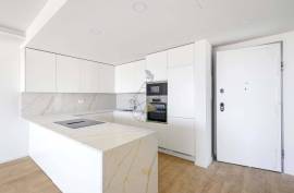 New 2 bedroom apartment in gated community with pool and garage in Alvor New 2 bedroom apartment in gated community with pool and garage in Alvor