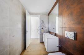 New 2 bedroom apartment in gated community with pool and garage in Alvor New 2 bedroom apartment in gated community with pool and garage in Alvor
