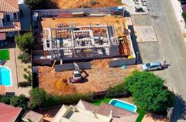 Contemporary villa with 3 bedrooms and an office, under construction Contemporary villa with 3 bedrooms and an office, under construction