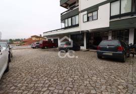 Commercial Store for rent