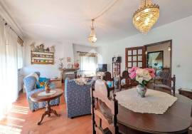 Excellent House for Sale with Great Location – Comfort and Quality of Life