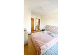 Apartamento T3 em Sesimbra com Garagem